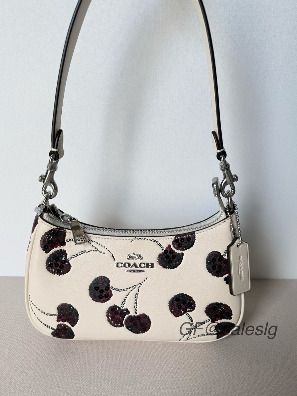 NWT Coach Mini Teri Crossbody & Shoulder Bag Red Cherry Print Silver/chalk CCZ23